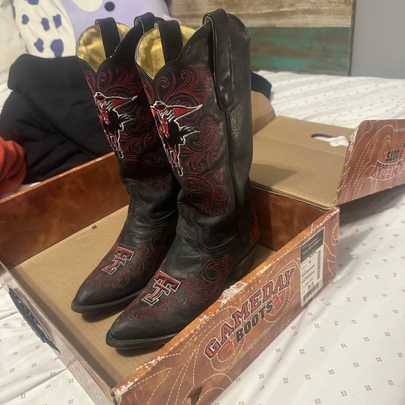 RETIRED Texas Tech Gameday boots - Picture 5 of 8